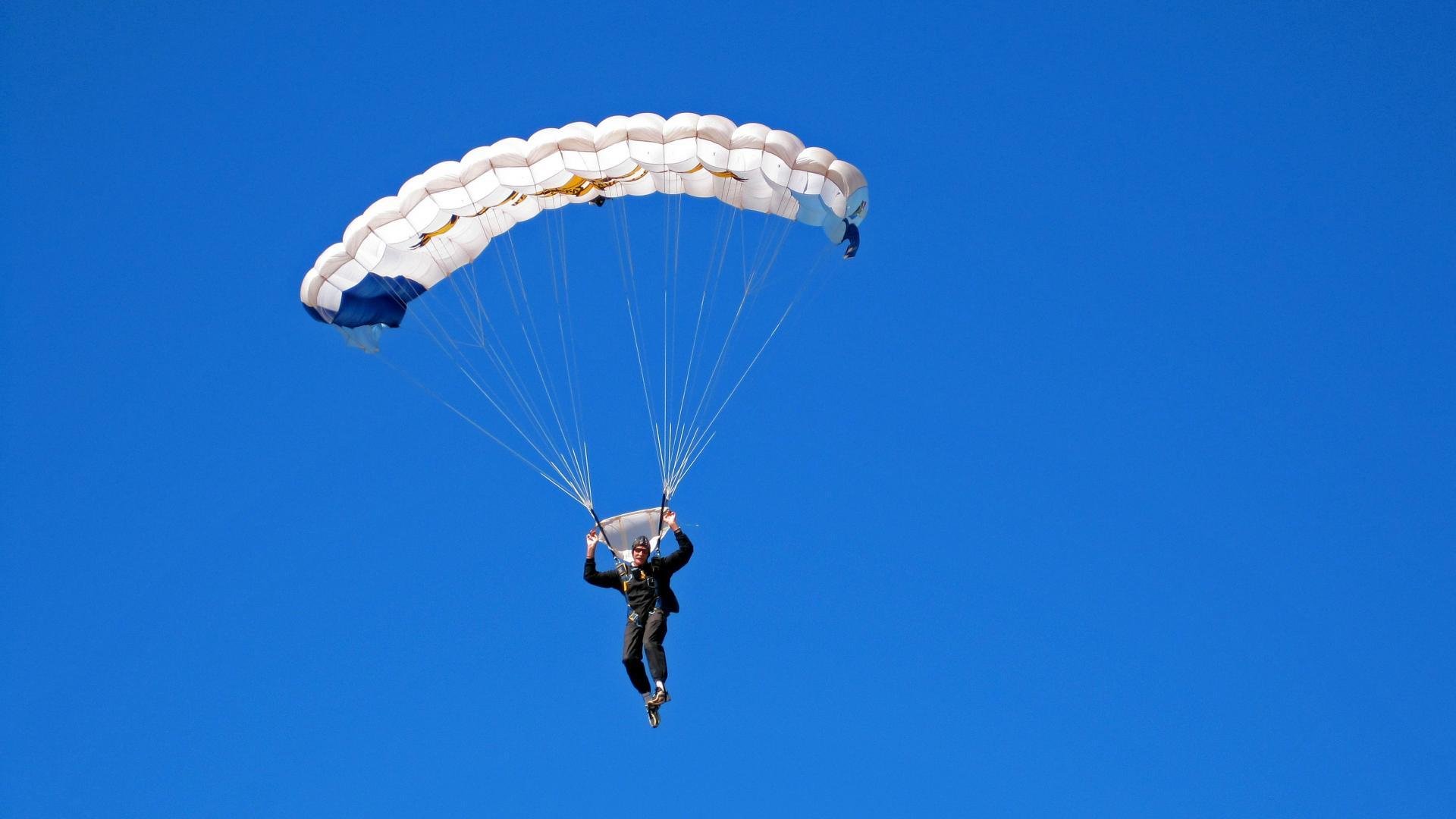 世界少年足球锦标赛:未来之星的舞台,第一届世界少年足球锦标赛